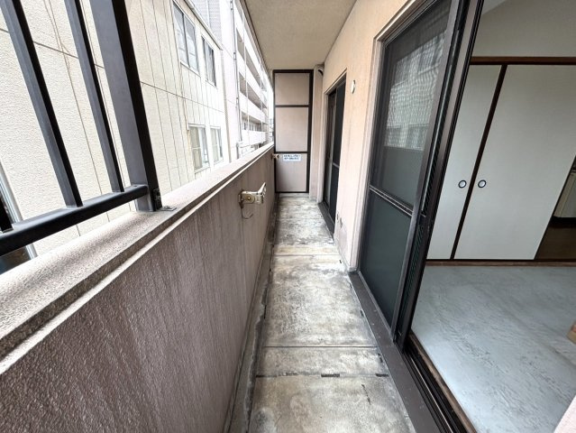 太田マンションのバルコニー