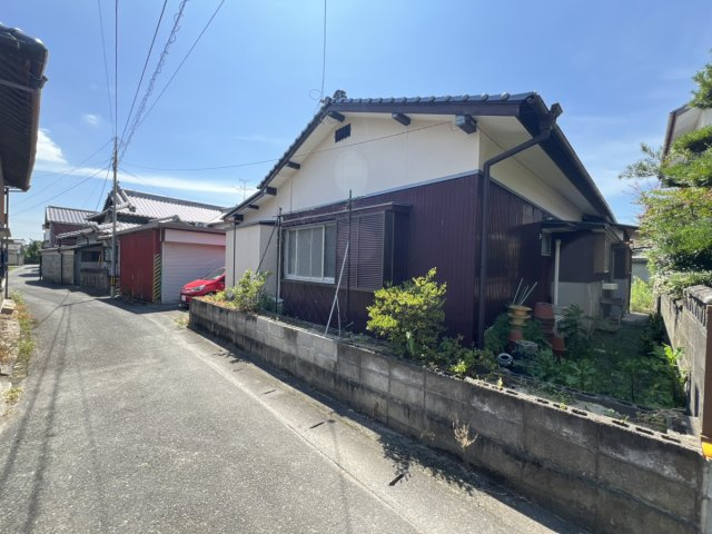 八代市千丁町吉王丸229-1、229-2の前面道路含む現地写真