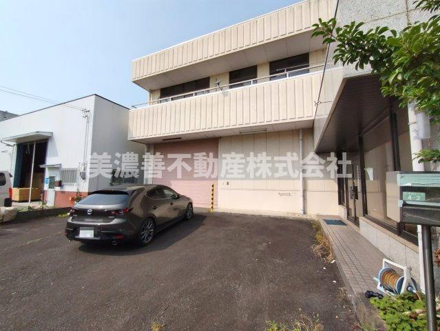 ６５５５９　岐阜市萱場南事業用の外観