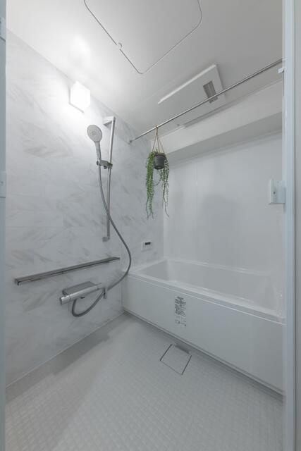 名古屋市東区泉１丁目の中古マンションの浴室| 