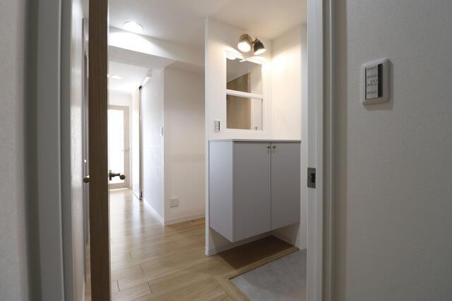 名古屋市熱田区大宝３丁目の中古マンションのその他|薄暗く、閉塞感を感じやすい玄… 