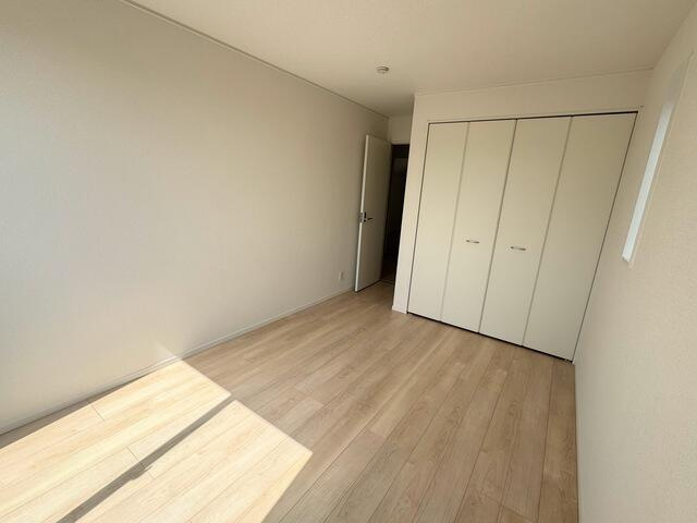 名古屋市名東区梅森坂２丁目の新築一戸建の洋室|2階洋室には大容量のクローゼ… 