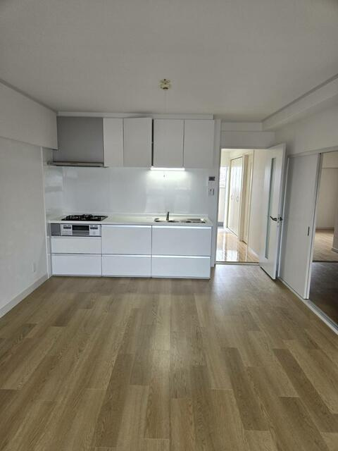 名古屋市名東区野間町の中古マンションの居間・リビング| 