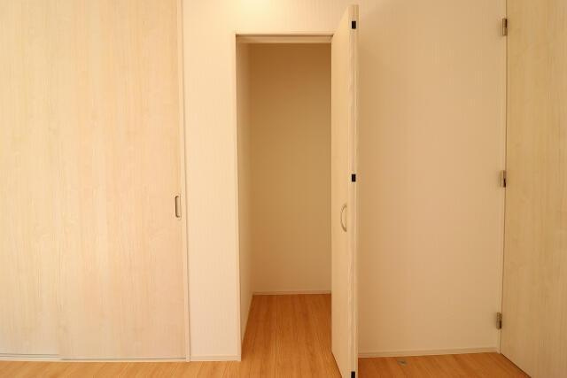 名古屋市南区源兵衛町１丁目の新築一戸建の収納|(1)号棟 LDK収納 