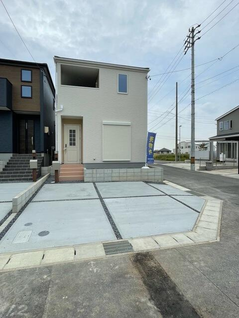 名古屋市守山区大字上志段味字東谷の新築一戸建の駐車場|目に入るだけでホッとする、そ… 
