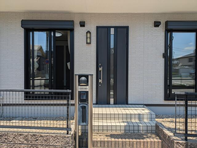 名古屋市南区明治２丁目の中古一戸建のその他|玄関ドア 