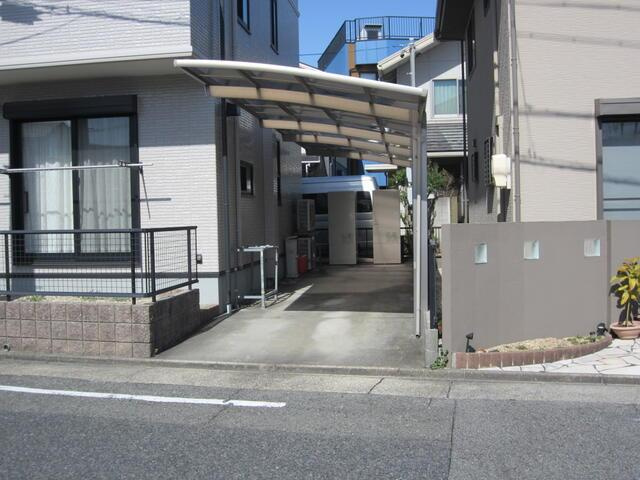 名古屋市南区明治２丁目の中古一戸建のその他|駐車２台可能なカーポート付 