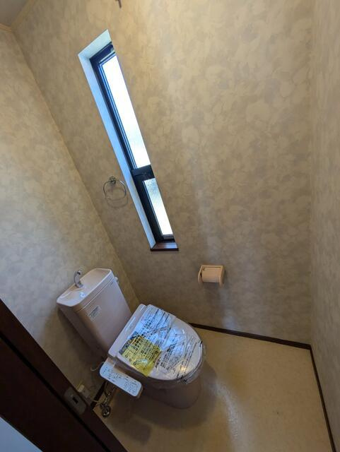 名古屋市南区明治２丁目の中古一戸建のその他|１階トイレ（便器交換済） 