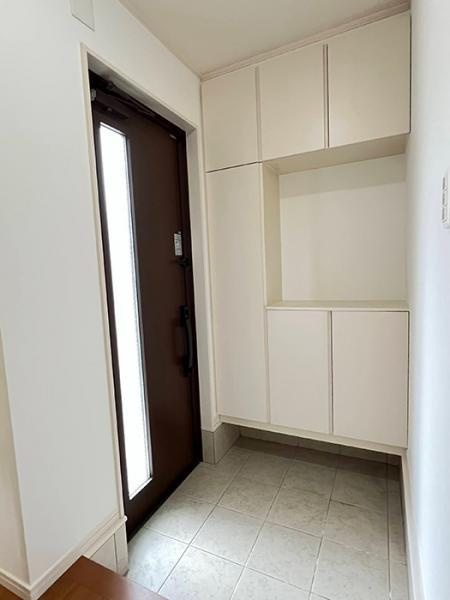 名古屋市守山区菱池町の中古一戸建の収納|「玄関」壁付けの下駄箱で、空… 