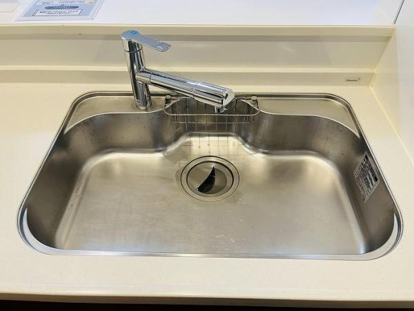 名古屋市守山区菱池町の中古一戸建の浴室|「シンク」クリーニング済みで… 