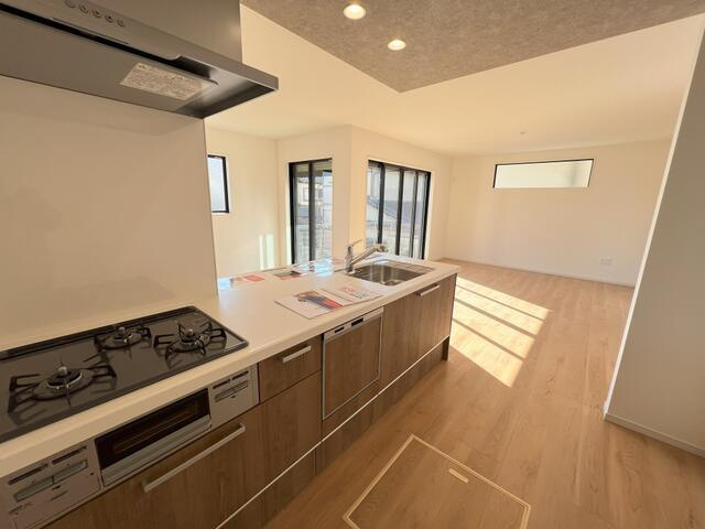 名古屋市守山区大字中志段味字南原の新築一戸建のキッチン| 