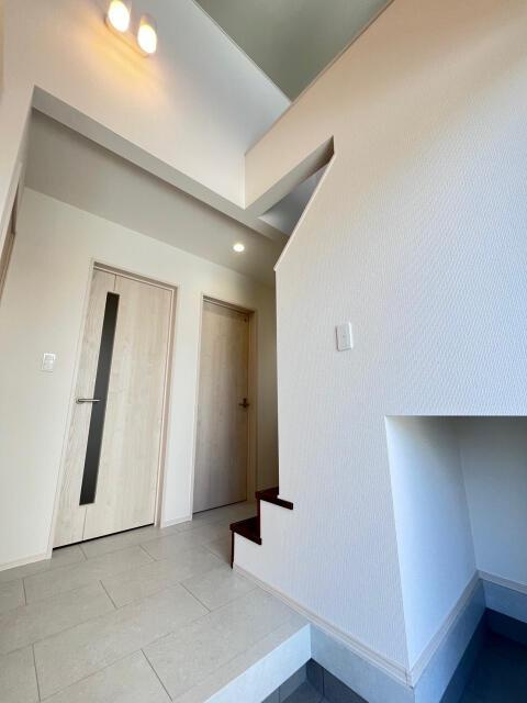 名古屋市港区船頭場２丁目の新築一戸建の玄関|玄関（6号棟） 