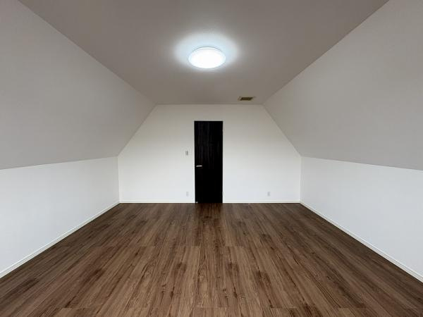 名古屋市中村区押木田町２丁目の中古一戸建の洋室|洋室別角度 