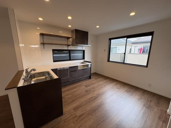 名古屋市中村区押木田町２丁目の中古一戸建の居間・リビング|キッチン 