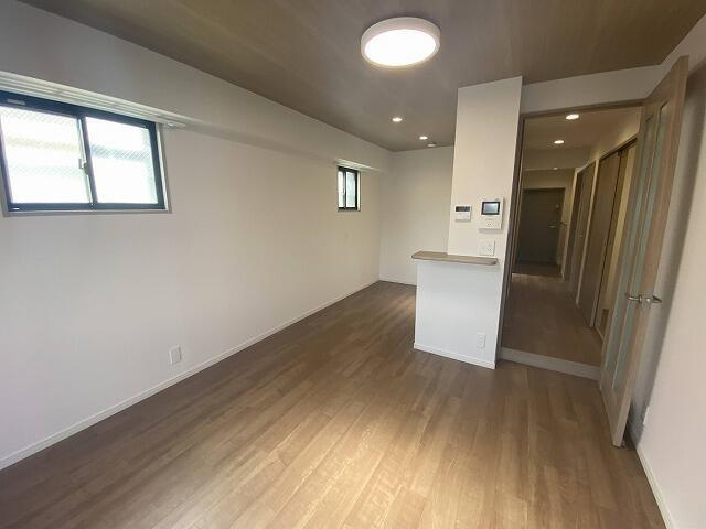 名古屋市港区宝神２丁目の中古マンションの居間・リビング| 