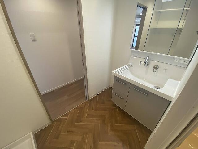 名古屋市港区宝神２丁目の中古マンションの独立洗面台| 