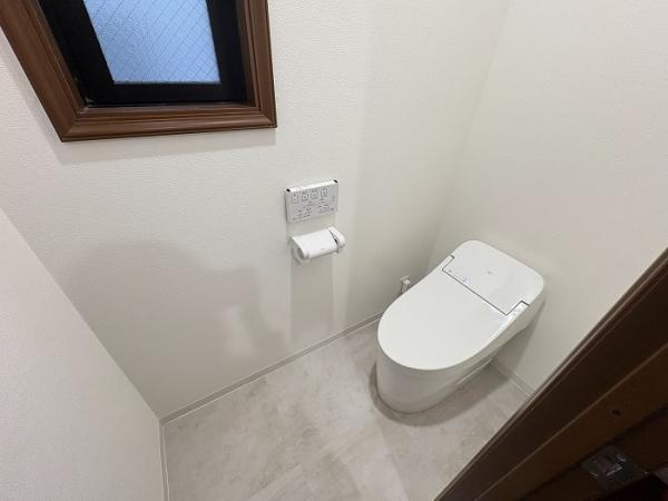 名古屋市北区稚児宮通２丁目の中古一戸建のトイレ|トイレ 