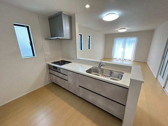 名古屋市千種区香流橋１丁目の新築一戸建のキッチン|★敷地広々約４５坪！南向きで… 