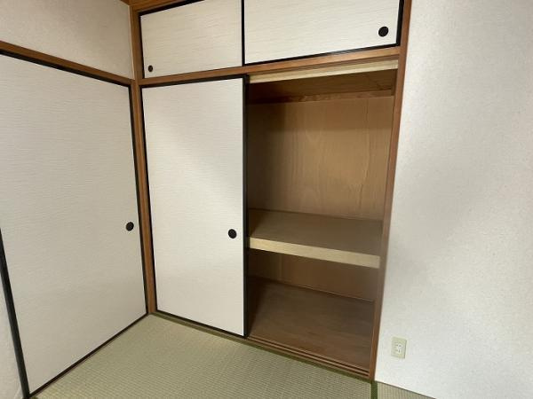 名古屋市北区平安２丁目の中古マンションの和室|「和室」押し入れの様子 