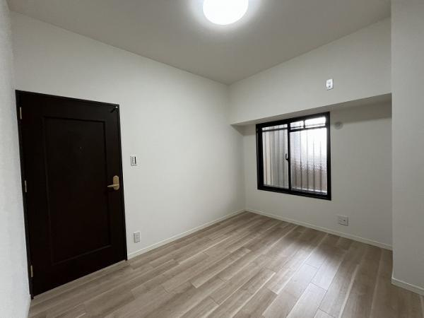 名古屋市北区上飯田東町１丁目の中古マンションの洋室|「東側洋室」 