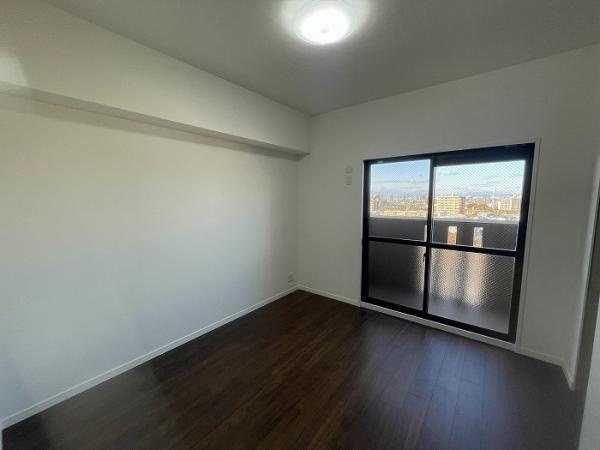 名古屋市千種区光が丘１丁目の中古マンションの洋室|「北西洋室」約5.6帖ございま… 