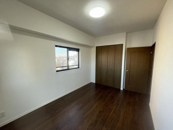 名古屋市千種区光が丘１丁目の中古マンションの洋室|「北東洋室」約6.8帖ございま… 