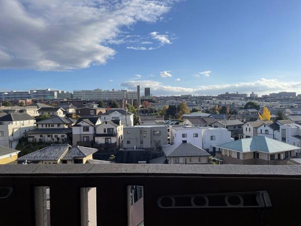 名古屋市千種区光が丘１丁目の中古マンションの展望|バルコニーからの眺望です。 