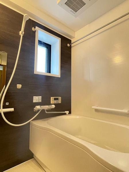名古屋市千種区光が丘１丁目の中古マンションの浴室|「お風呂」新品交換しておりま… 