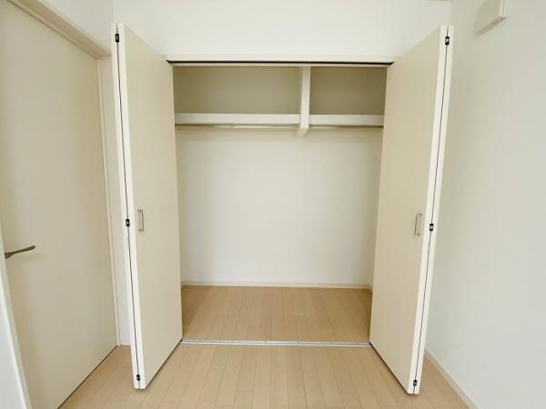 名古屋市北区水草町２丁目の中古一戸建の収納|「2階洋室南東側」クローゼッ… 