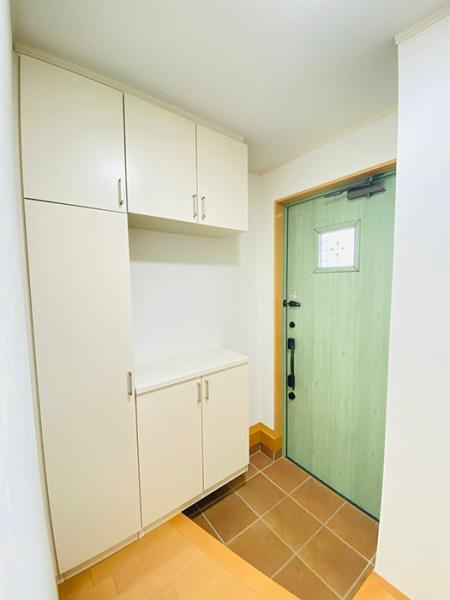 名古屋市北区水草町２丁目の中古一戸建のその他|「玄関」靴箱にその他収納スペ… 