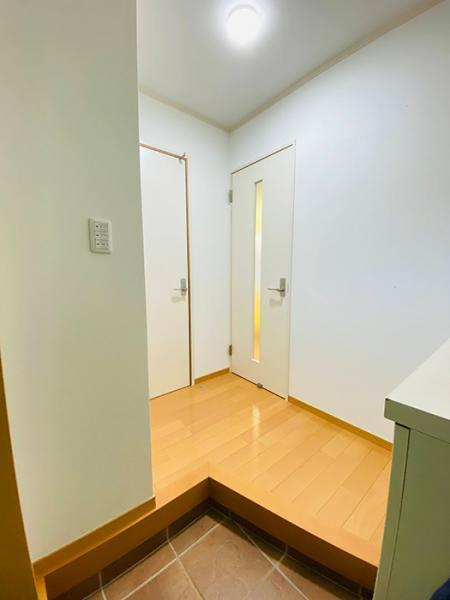 名古屋市北区水草町２丁目の中古一戸建のその他|「玄関」入って左手に和室、正… 