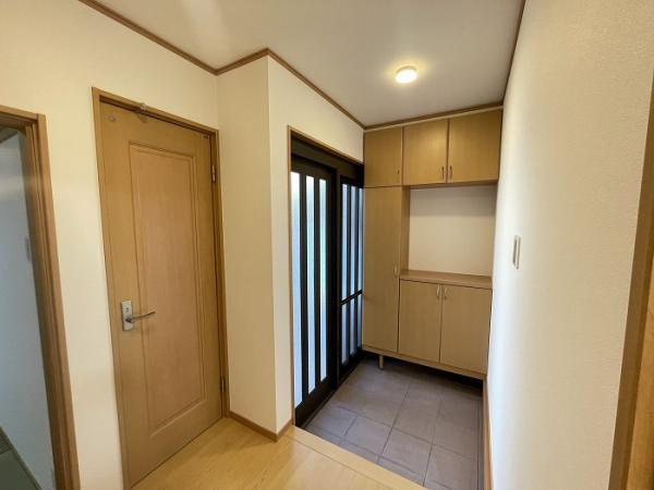 名古屋市熱田区野立町２丁目の中古一戸建の玄関|「玄関」 