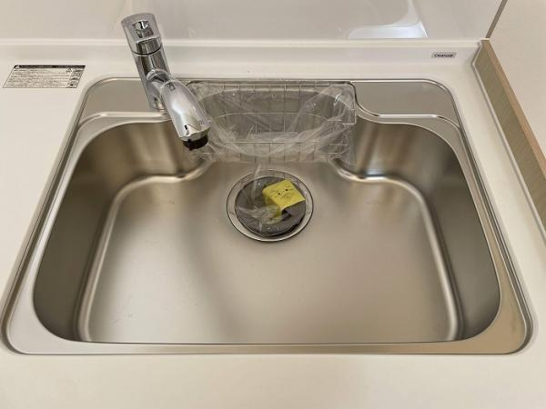 名古屋市熱田区野立町２丁目の中古一戸建の浴室|「キッチン」シンクの様子です。 