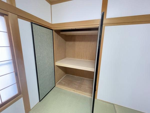 名古屋市熱田区野立町２丁目の中古一戸建の和室|「和室」収納の様子です。 