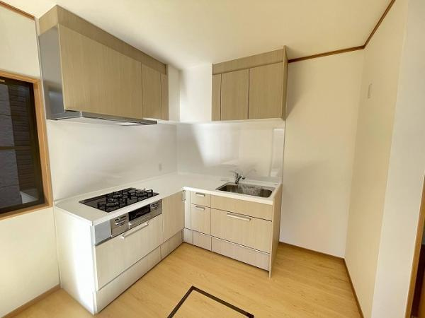 名古屋市熱田区野立町２丁目の中古一戸建のキッチン|「キッチン」新品です。 