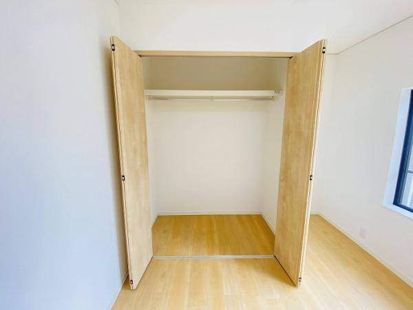 名古屋市緑区姥子山３丁目の中古一戸建の収納|2階南側洋室の収納スペース 