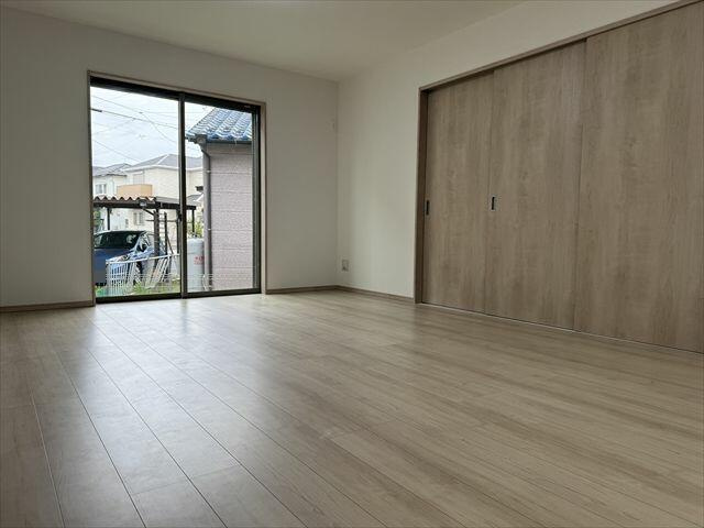 名古屋市守山区大字中志段味字東荒古の新築一戸建の洋室| 