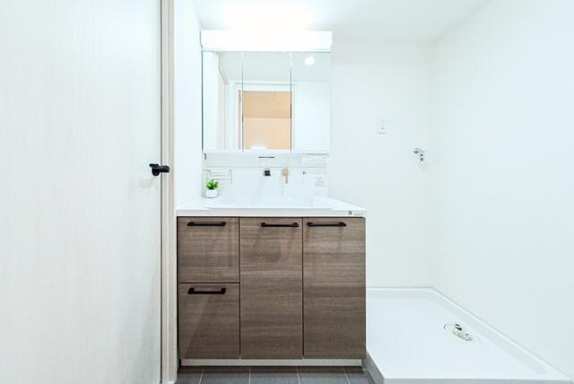 名古屋市中川区露橋２丁目の中古マンションの独立洗面台| 