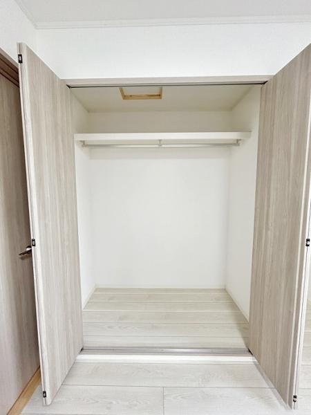 名古屋市中川区万場３丁目の中古一戸建の収納|「2階北側洋室」クローゼット… 