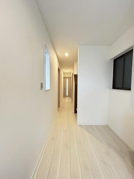 名古屋市中川区万場３丁目の中古一戸建のその他|「廊下」玄関から見た様子です… 