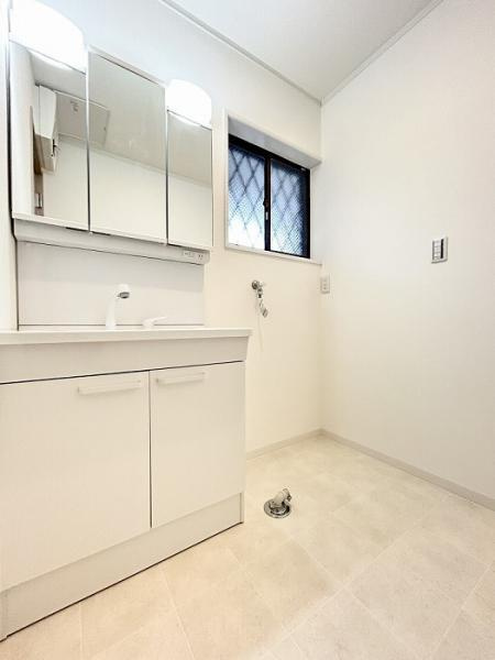 名古屋市中川区万場３丁目の中古一戸建の独立洗面台|「洗面所脱衣室」 