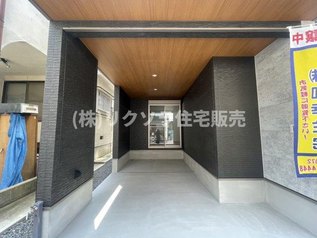 田井町　新築一戸建ての駐車場|1台駐車可
■物件内覧・資金計画相談・住宅ローン相談、リフォーム相談、お問合せ受付中■
※当日・翌日のご内覧、ご相談はお電話でのお問合せがスムーズです！