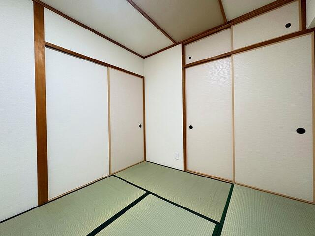 ライオンズマンション一宮貴船の和室