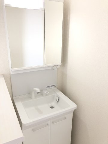 アイタウン前橋市石倉町1丁目　新築住宅の独立洗面台|2階独立洗面台です♪２階にも洗面台があるのは嬉しいですね☆
