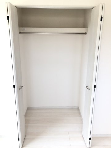 アイタウン前橋市石倉町1丁目　新築住宅の収納|2階洋室②収納です