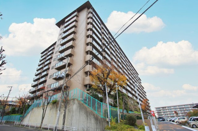 【外観】 | ユニハイム千里丘吹田清水