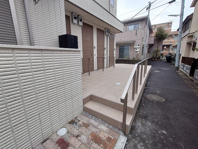 コンフォート高松のエントランス