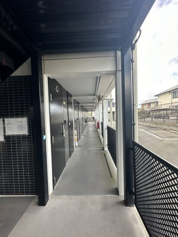 ヤング宮上のロビー