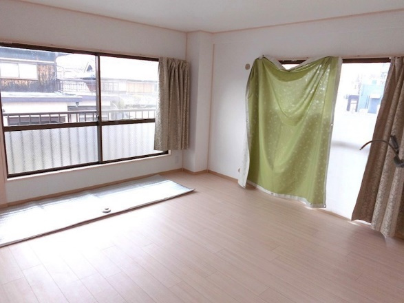 マンション北川