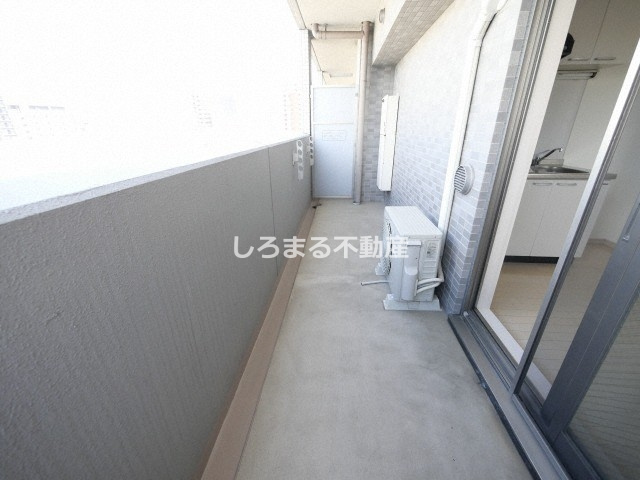 アスリート本町リバーウエストのバルコニー